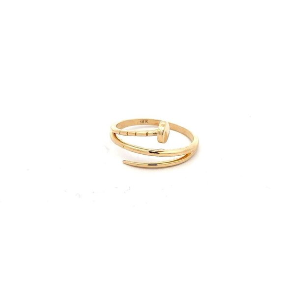 18K Gold Ring Size 8 Spiral